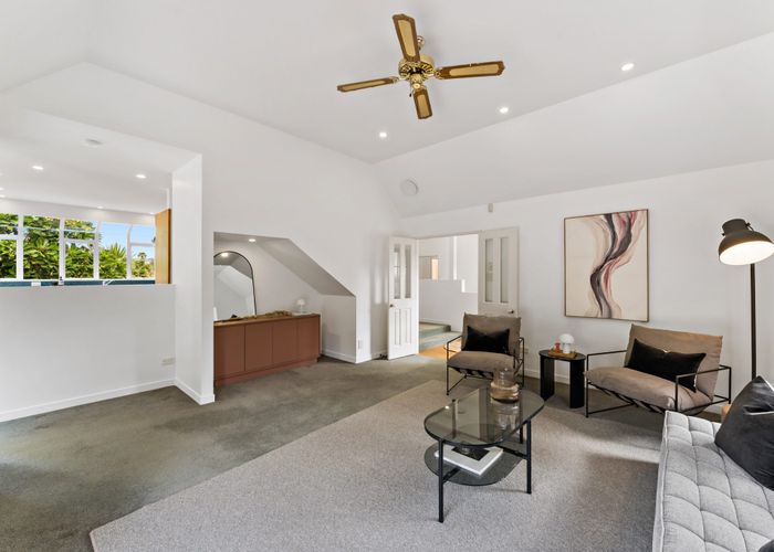  at 8 Horizon Way, West Harbour, Waitakere City, Auckland