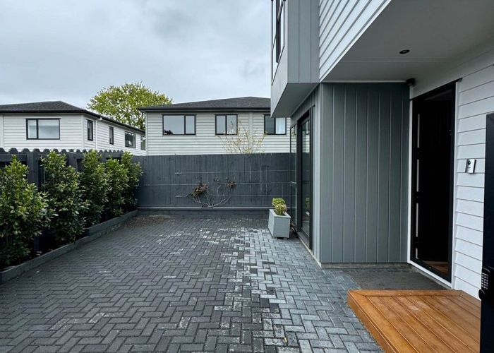  at Lot 7/31 Hill Crescent, New Lynn, Waitakere City, Auckland