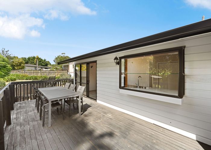  at 32 Acacia Crescent, Glenview, Hamilton, Waikato