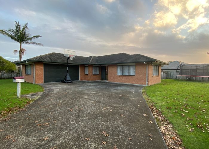  at 1 Macnean Drive, East Tamaki Heights, Manukau City, Auckland