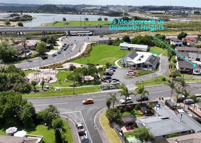  at 53 Meadowood Drive, Unsworth Heights, North Shore City, Auckland