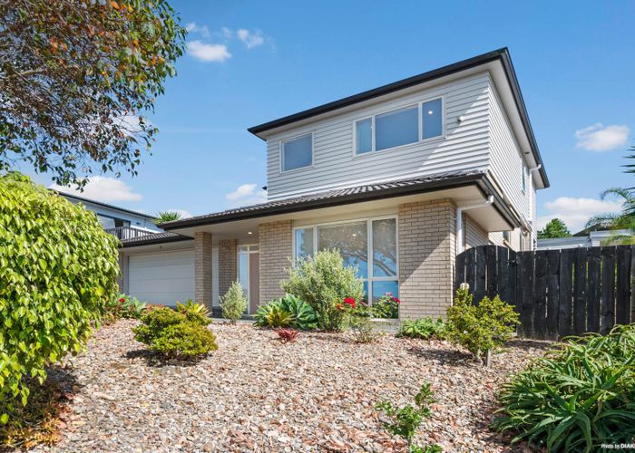  at 13 Cityview Place, Massey, Auckland