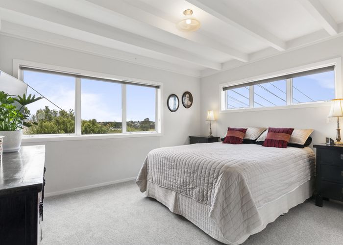  at 11 Wesley Street, Devonport, Auckland