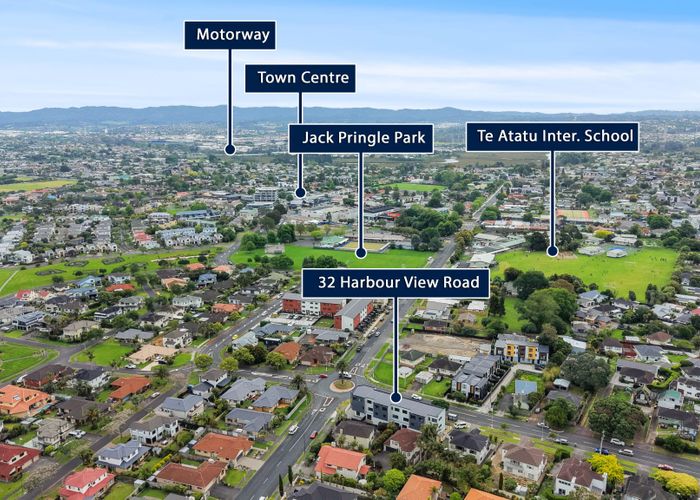  at 6 Beach Road, Te Atatu Peninsula, Waitakere City, Auckland