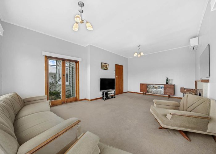  at 36 Woodglen Road, Glen Eden, Waitakere City, Auckland