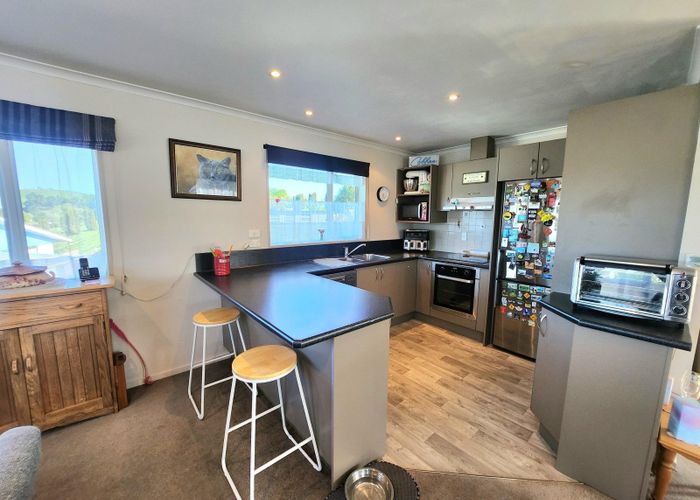  at 4 Leven Street, South Hill, Oamaru