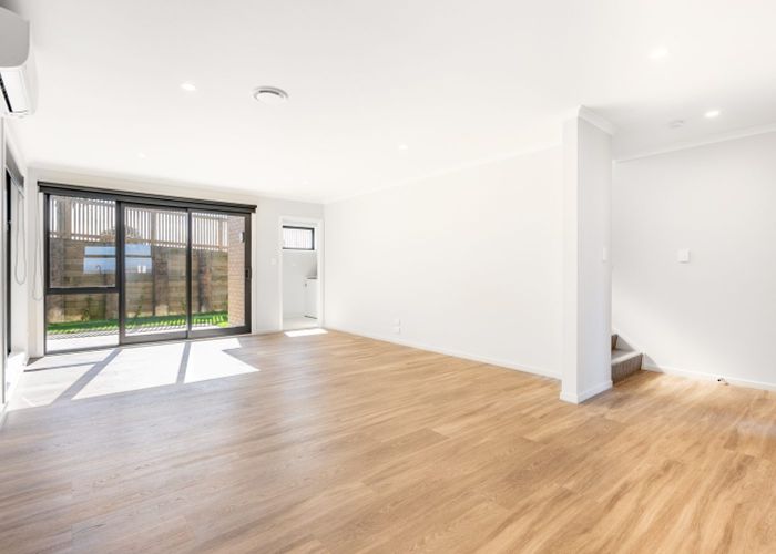  at 60 Scenic Rise, Rototuna North, Hamilton