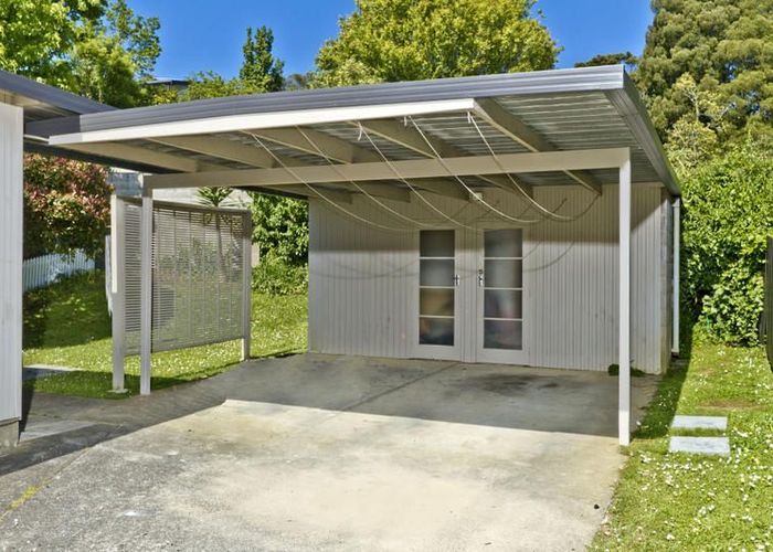  at 4a Betsland Cr, Hillcrest, North Shore City, Auckland