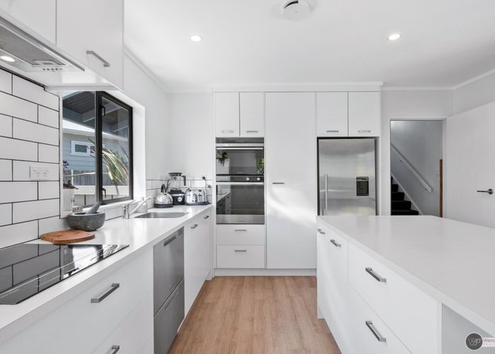  at 1/44 Randwick Crescent, Moera, Lower Hutt