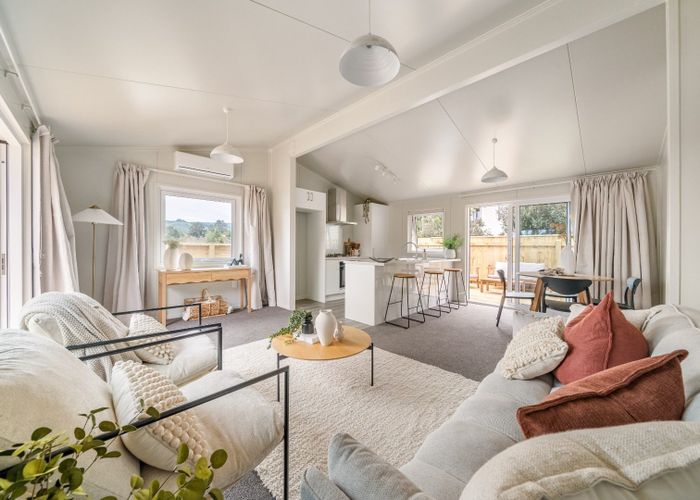  at 18F Norana Road, Maoribank, Upper Hutt, Wellington