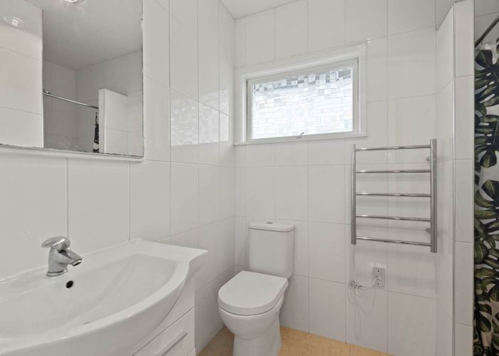  at 3/18 Wolsley Avenue, Milford, North Shore City, Auckland
