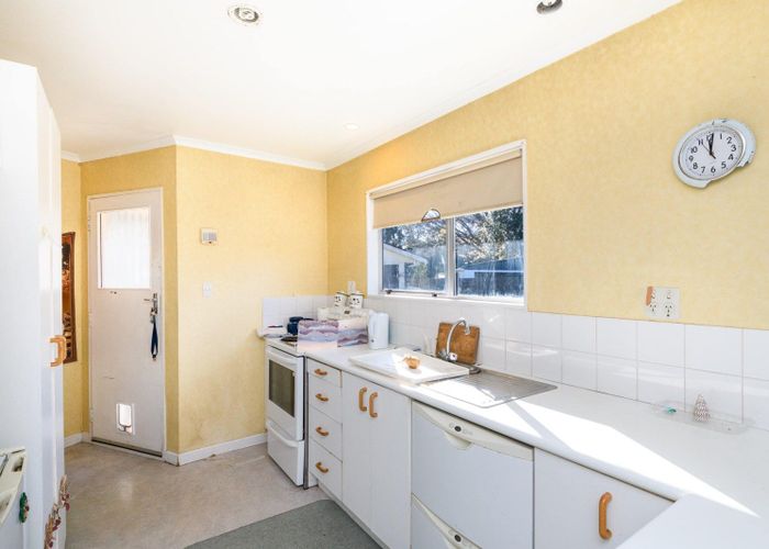  at 8 Spilman Place, Awapuni, Palmerston North