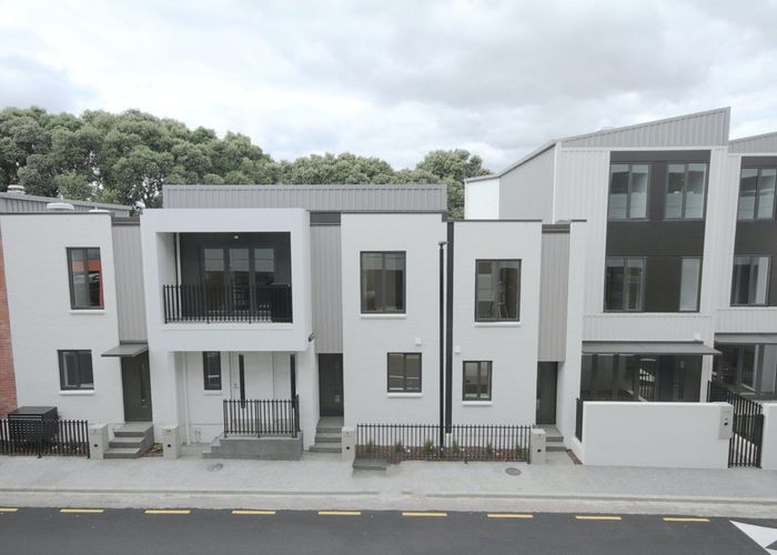  at 4/666B Great South Road, Ellerslie, Auckland