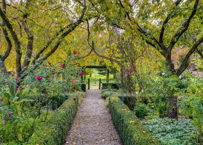  at 549 Middle Road, Hastings