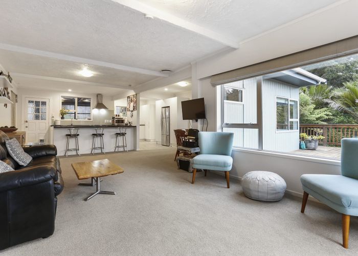  at 903 West Coast Road, Waiatarua, Waitakere City, Auckland