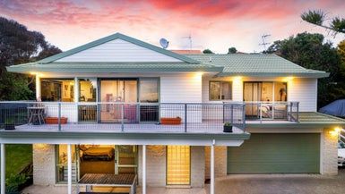  at 32A Pleasant Road, Glen Eden, Auckland