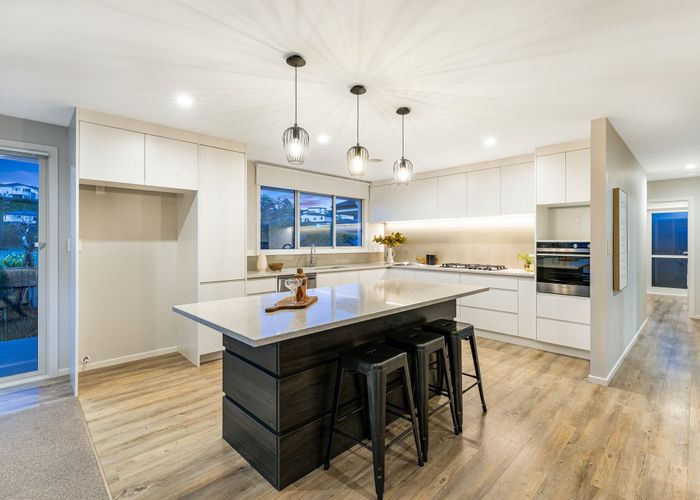  at 13 Breakwater Way, Whitby, Porirua, Wellington