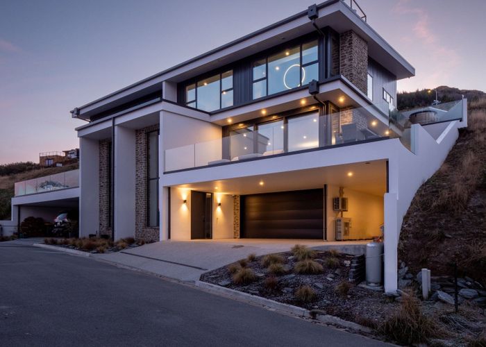  at 4 Lynch Lane, Queenstown Hill, Queenstown