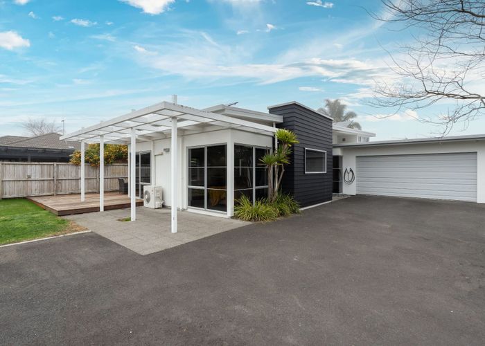  at 9 Ravenscourt Place, Huntington, Hamilton, Waikato