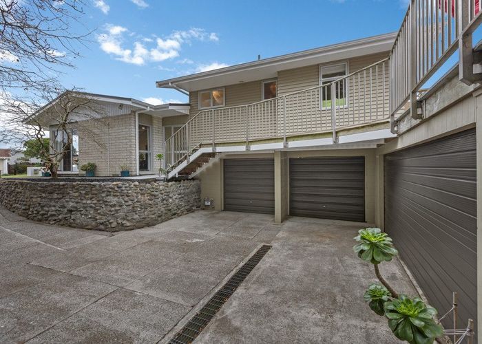 at 4 Evelyn Place, Welbourn, New Plymouth