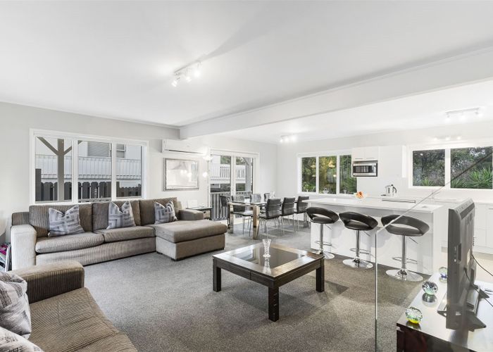 Free property data for 62 Chelsea View Drive, Chatswood, Auckland