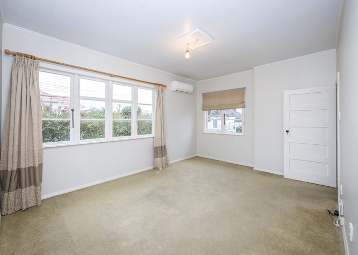  at 3 Treloar Street, Fairfield, Hamilton, Waikato