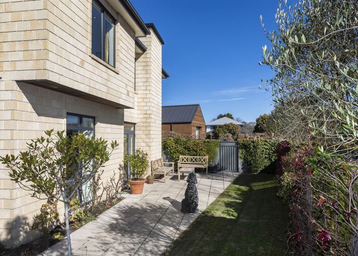  at 5 Elmwood Road, Strowan, Christchurch