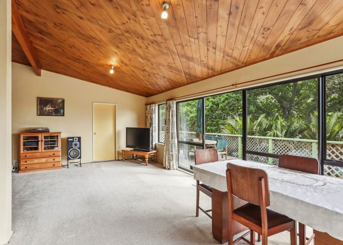  at 63 Western Road, Laingholm, Waitakere City, Auckland