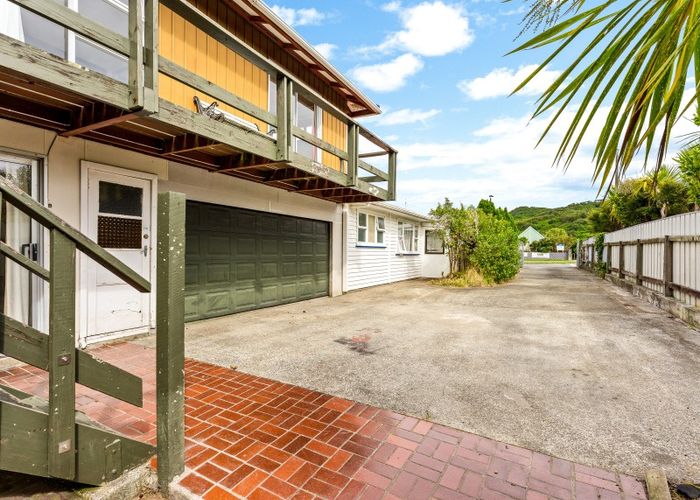  at 150A Dowse Drive, Maungaraki, Lower Hutt