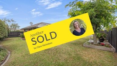  at 10 Kadina Place, Botany Downs, Auckland