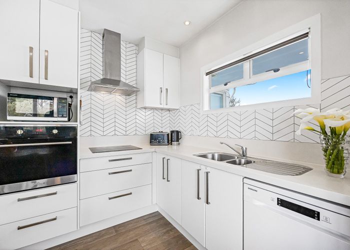  at 40 Hindmarsh Street, Henderson, Waitakere City, Auckland