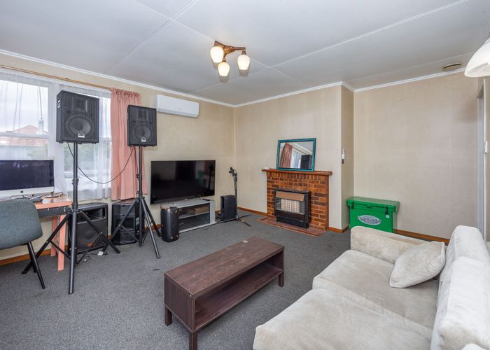  at 44 Ross Crescent, Fairfield, Hamilton, Waikato