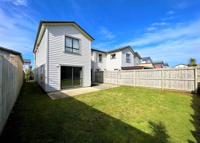  at 16 Ipukarea Street, Weymouth, Manukau City, Auckland