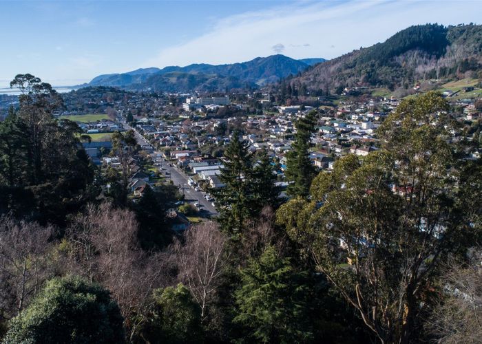  at 41 Thompson Terrace, Toi Toi, Nelson