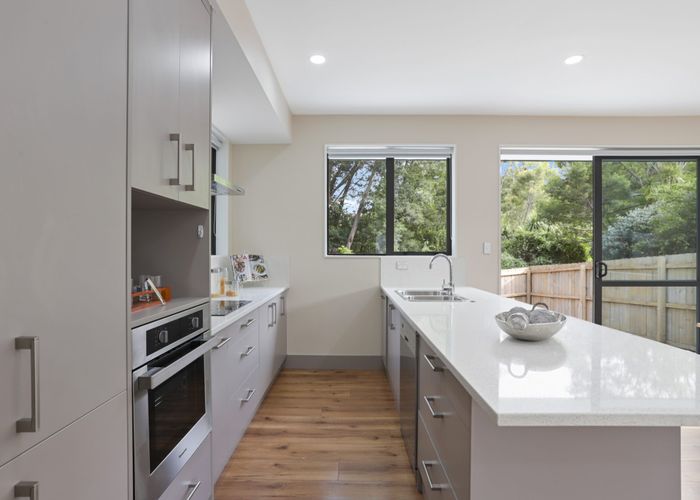  at 46 Universal Drive, Henderson, Waitakere City, Auckland