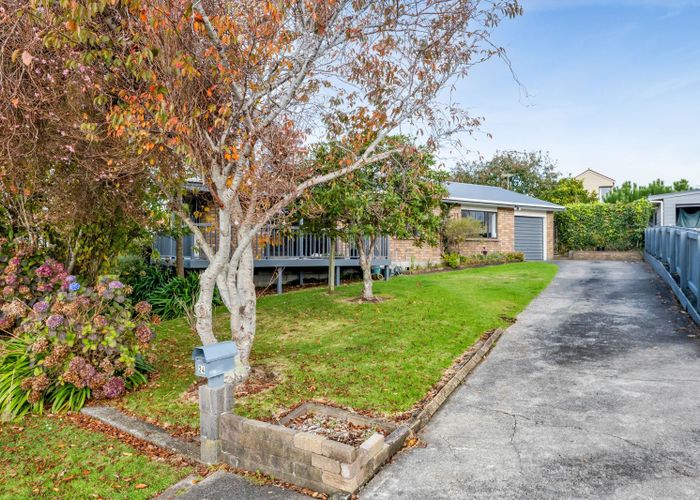  at 24 Poplar Grove, Whalers Gate, New Plymouth