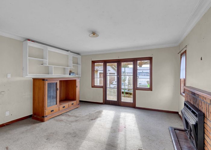  at 17 Fifth Avenue, Enderley, Hamilton, Waikato