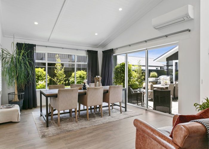  at 16 Pukenamu Road, Rainbow Point, Taupo