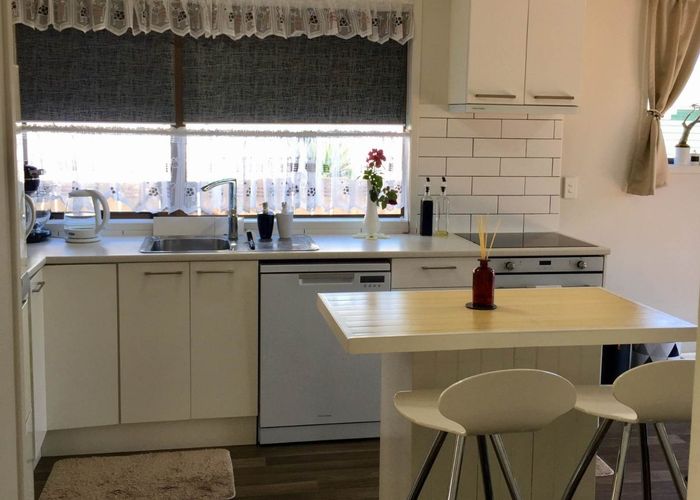  at 6 Karepo Crescent, Ranui, Waitakere City, Auckland