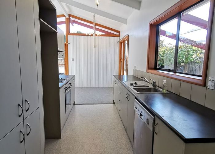  at 5 Haslett Place, Upper Riccarton, Christchurch City, Canterbury
