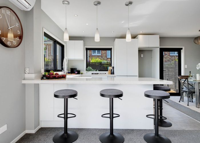  at 2/234 Rangatira Road, Beach Haven, North Shore City, Auckland