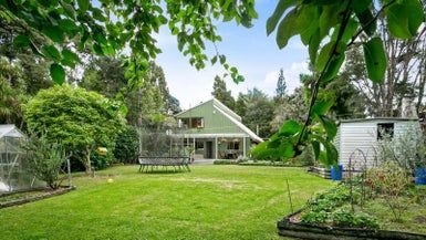  at 13 Victory Road, Laingholm, Auckland