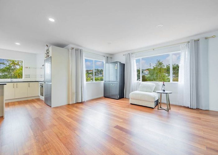  at 26A Kiteroa Terrace, Rothesay Bay, North Shore City, Auckland