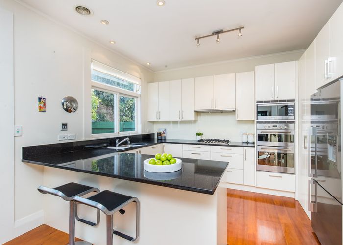  at 16 Haast Street, Remuera, Auckland