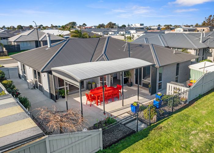  at 60 Butterworth Crescent, Papamoa Beach, Papamoa