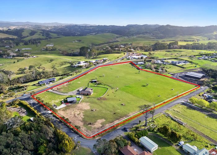  at 118 Cottle Road, Taupaki, Rodney, Auckland