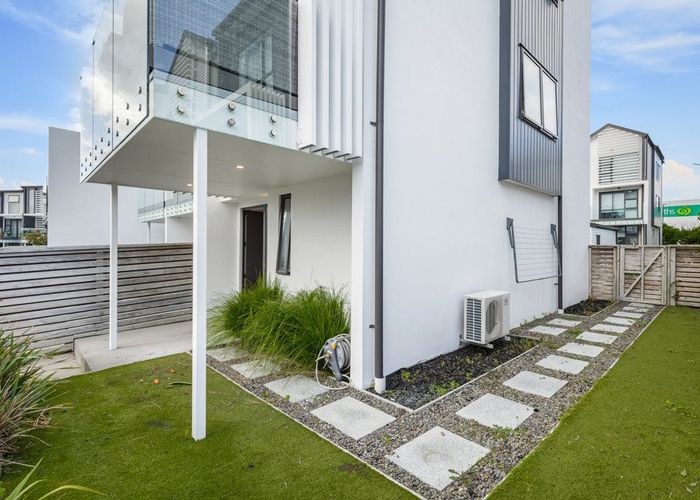  at 9 Glenae Lane, Hobsonville, Auckland