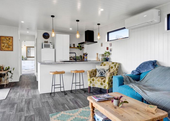  at 294 Austin Road, Normanby, Hawera