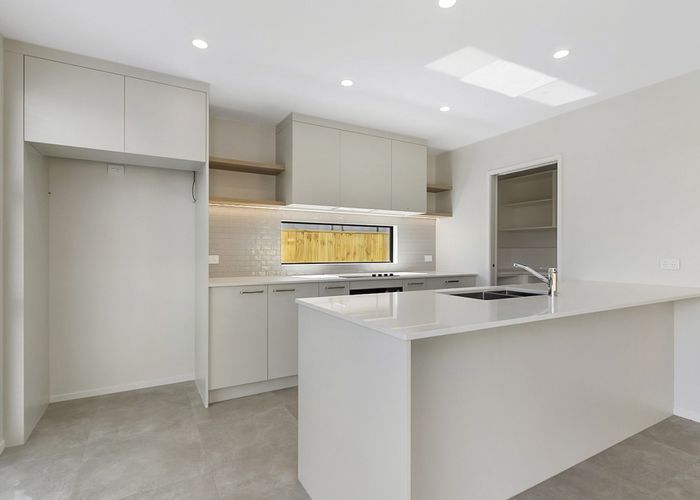  at 10 Arahi Road, Clevedon, Manukau City, Auckland