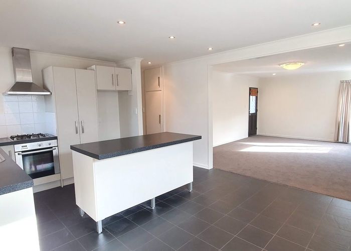  at 2/68 Abberley Crescent, St Albans, Christchurch